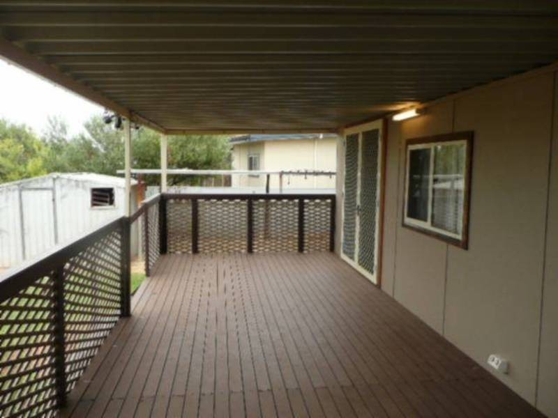 121 Sylvester St, Coolgardie WA 6429