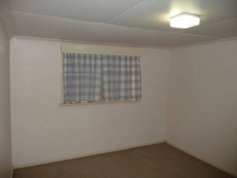 34 Whitlock St, Kalgoorlie WA 6430