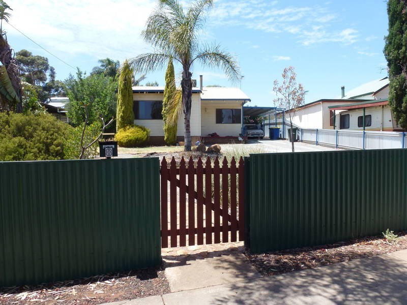 8 Gordon St, Kalgoorlie WA 6430