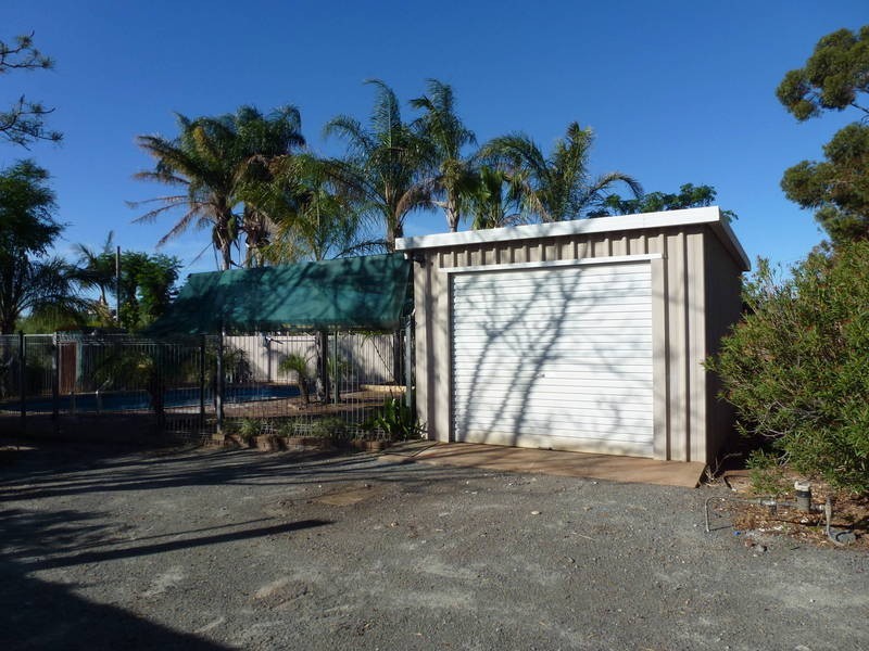 8 Gordon St, Kalgoorlie WA 6430