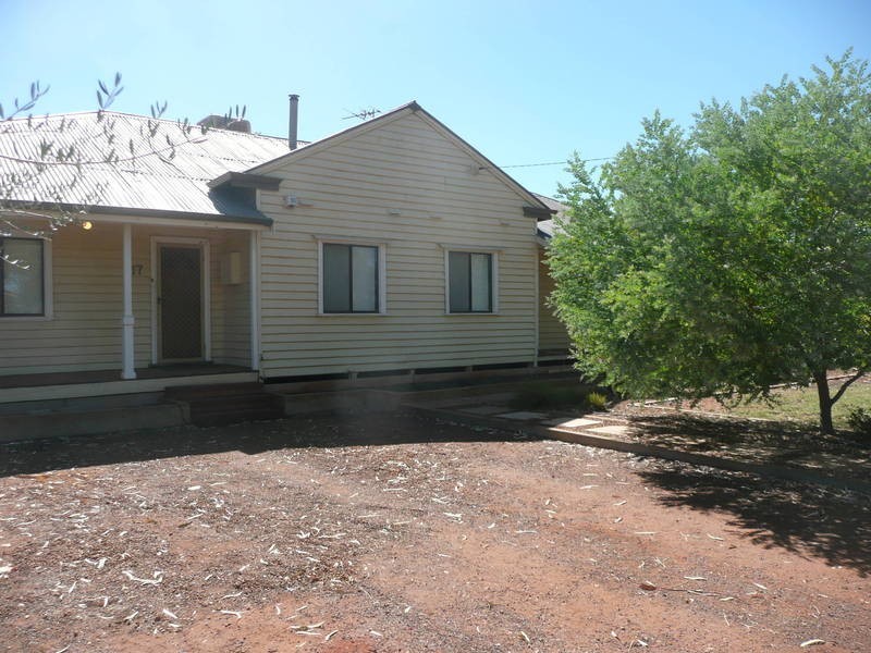 117 Hopkins St, Boulder WA 6432