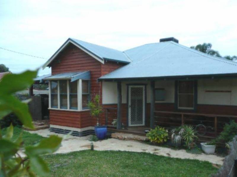 6 Ward St Lamington, Kalgoorlie WA 6430