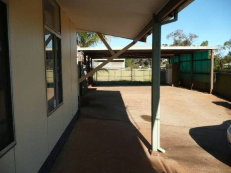 87 Killarney St Lamington, Kalgoorlie WA 6430