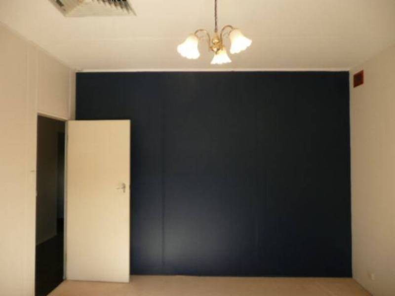 87 Killarney St Lamington, Kalgoorlie WA 6430