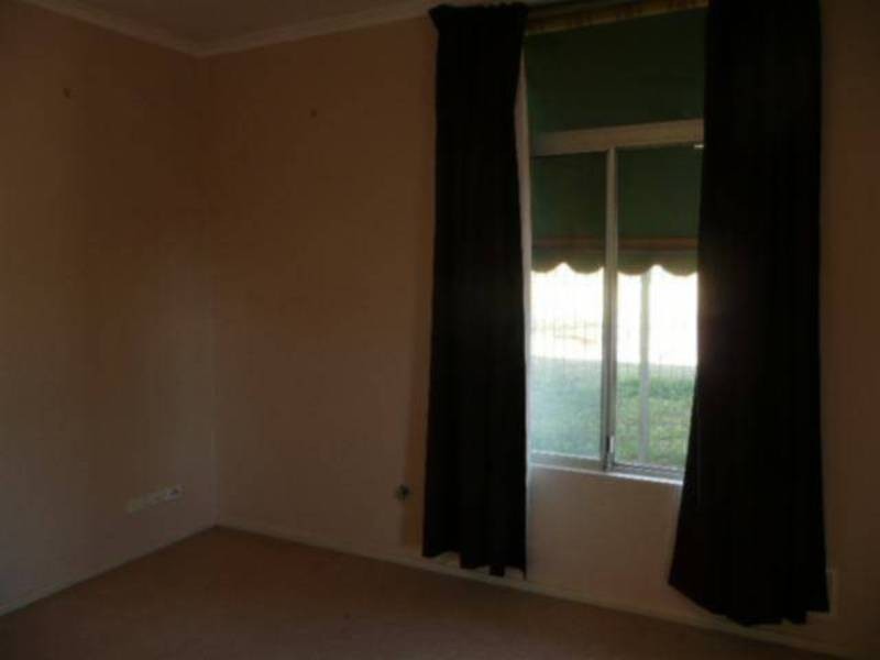 87 Killarney St Lamington, Kalgoorlie WA 6430