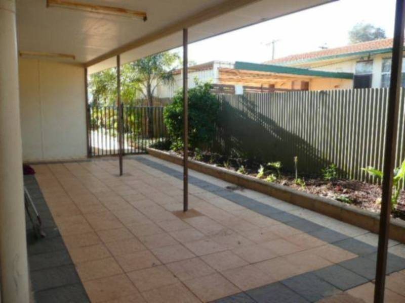 87 Killarney St Lamington, Kalgoorlie WA 6430