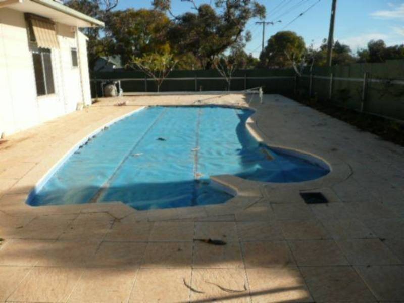 87 Killarney St Lamington, Kalgoorlie WA 6430