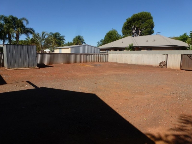 2 Russell Street, Lamington WA 6430