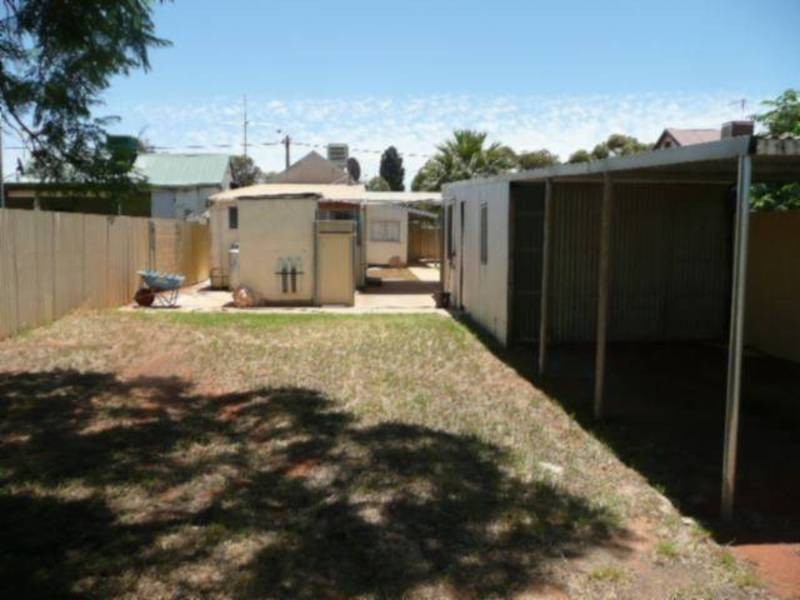 56 Davis St, Boulder, Kalgoorlie WA 6430