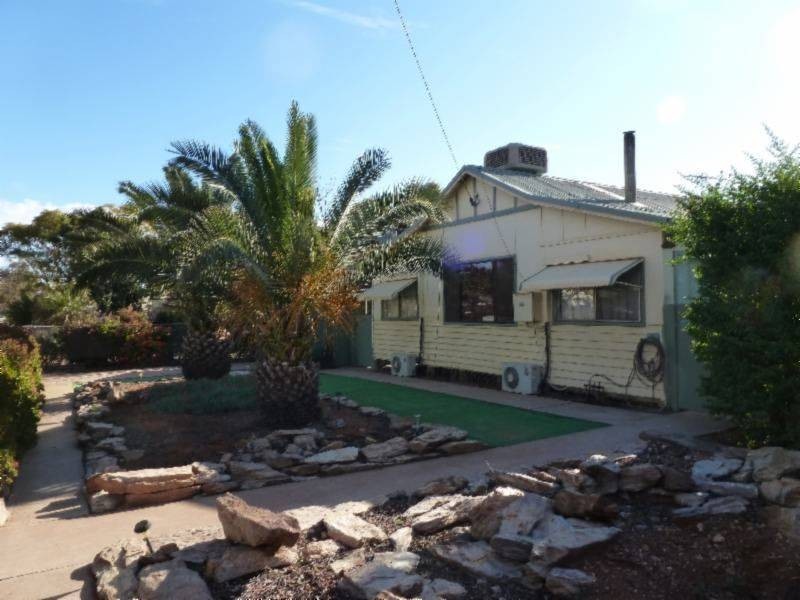 28 Harvey St, Kalgoorlie WA 6430