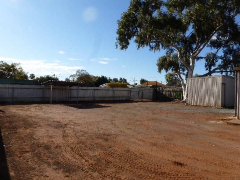 28 Harvey St, Kalgoorlie WA 6430