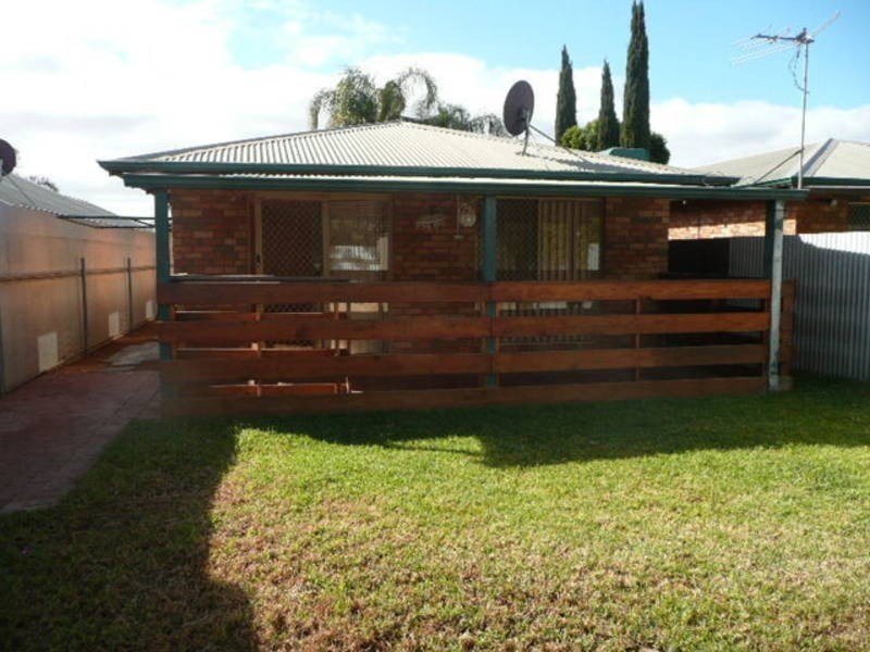 5A Crowley Gdns Somerville, Kalgoorlie WA 6430