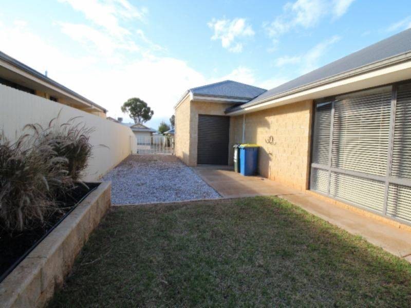 23 Godenzi St, Broadwood, Kalgoorlie WA 6430
