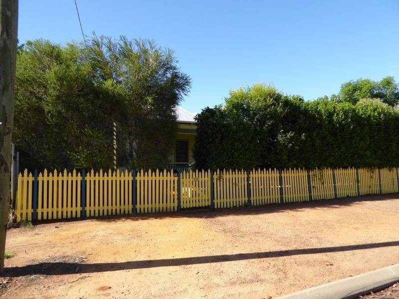 38 Hinemoa Street, Kalgoorlie WA 6430