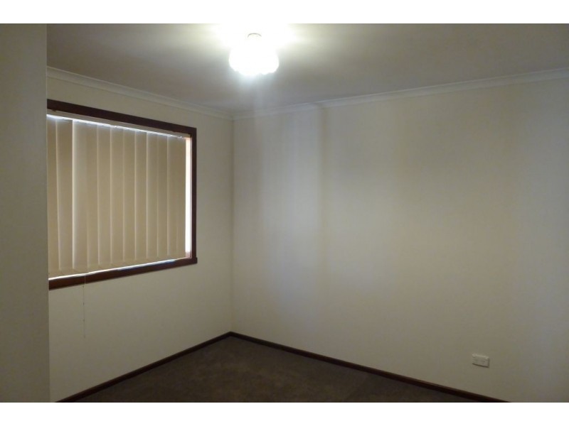 3 Sloss Place, Hannans WA 6430