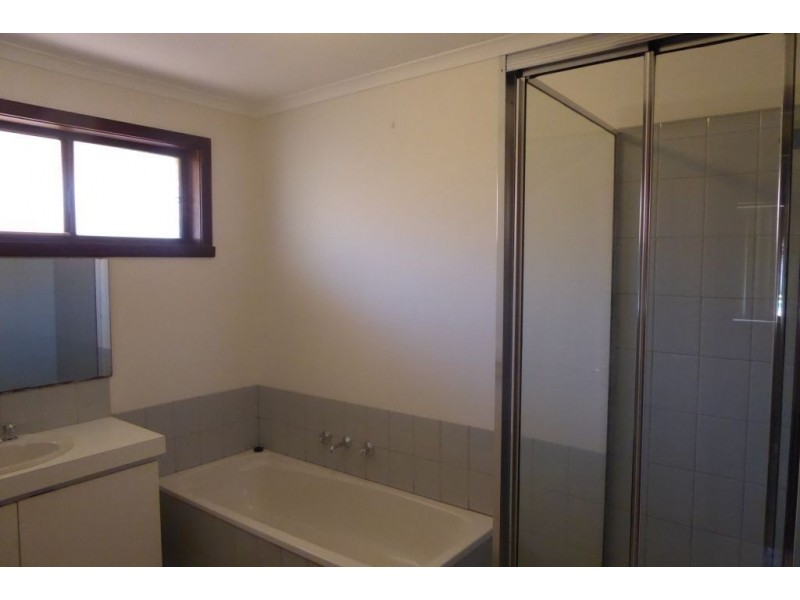 3 Sloss Place, Hannans WA 6430