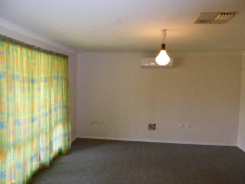 16 Holroyd Way, Boulder, Kalgoorlie WA 6430