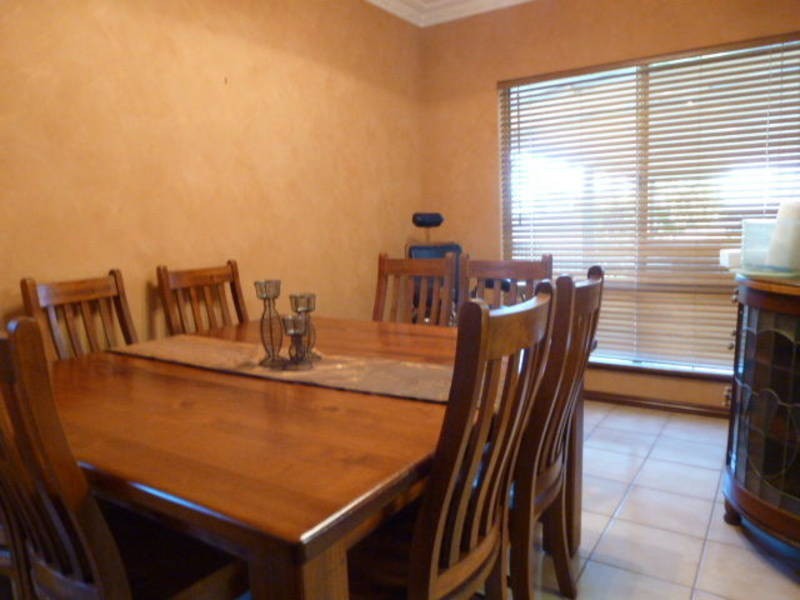 18 Wyllie Way, Hannans WA 6430