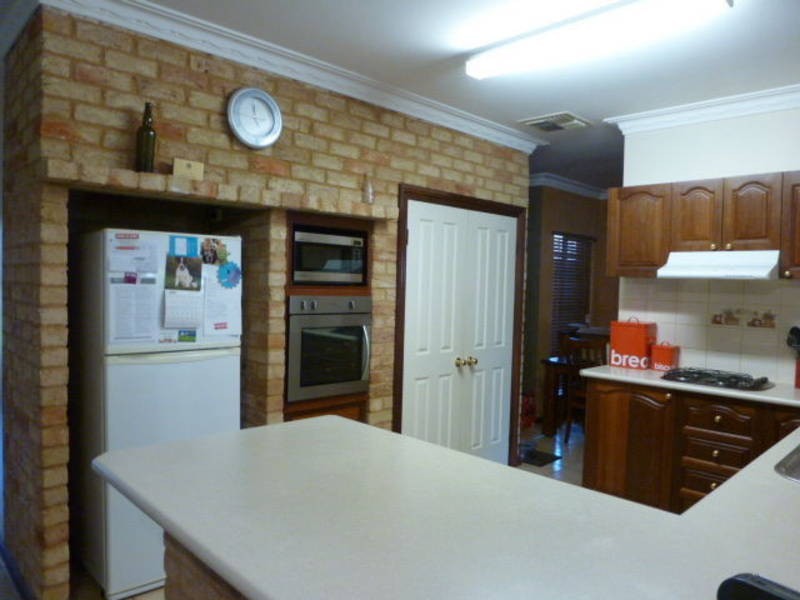 18 Wyllie Way, Hannans WA 6430