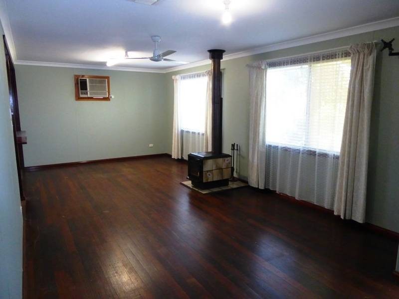125 Sylvester  St, Coolgardie WA 6429