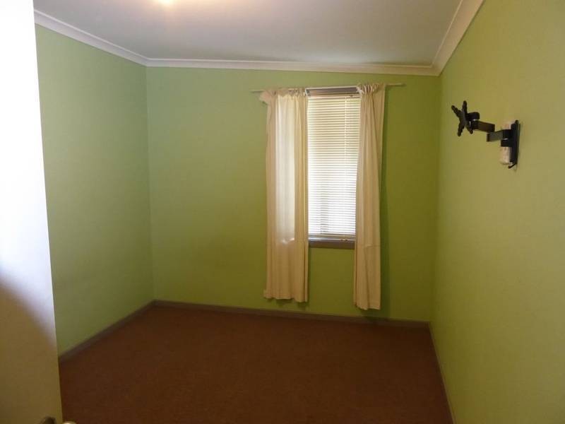 125 Sylvester  St, Coolgardie WA 6429