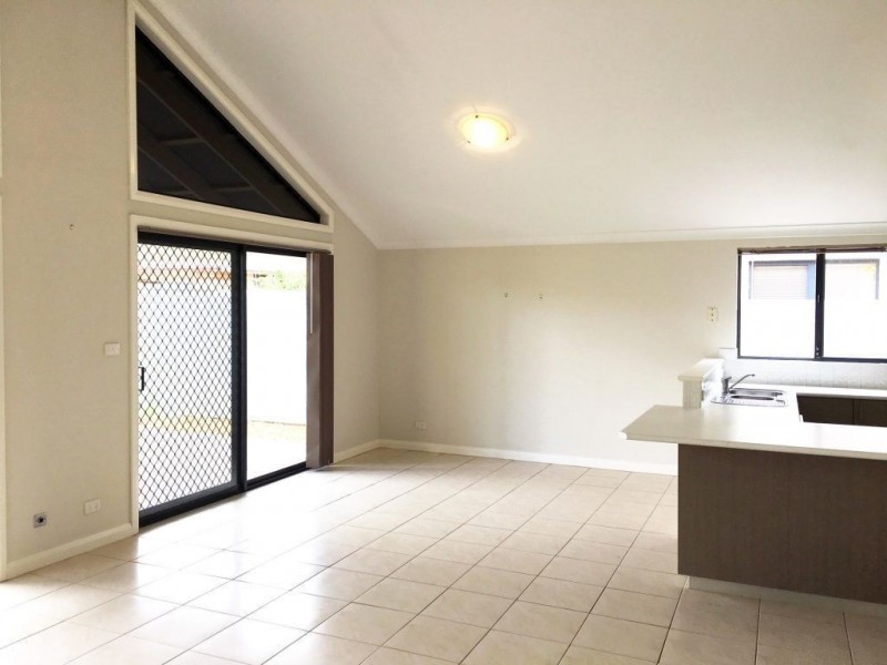 8B Bracklemann Drive, Boulder WA 6432