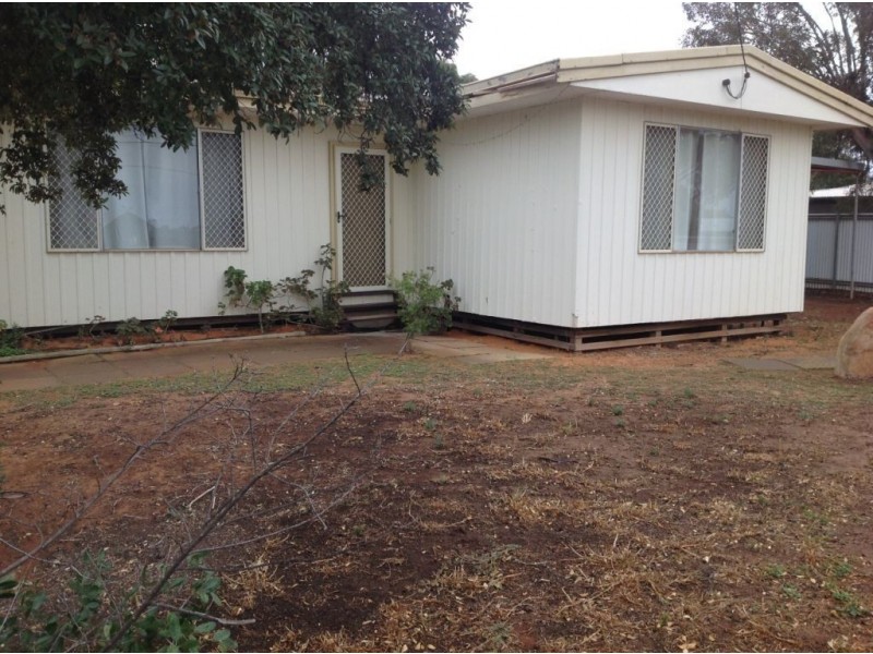 80 Sylvester Street, Coolgardie WA 6429