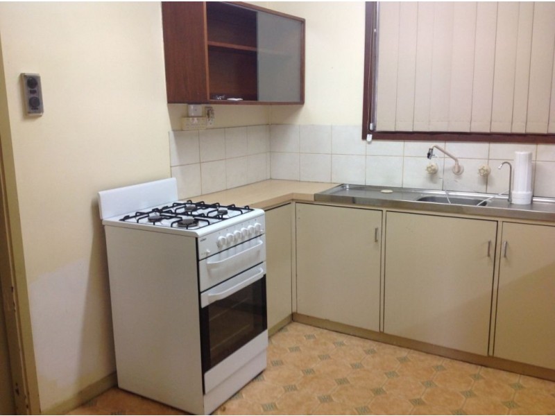 80 Sylvester Street, Coolgardie WA 6429