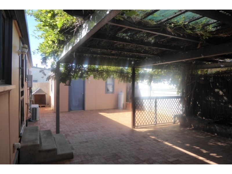 122 Moran Street, Boulder WA 6432