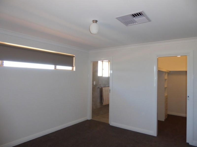 24 Russell Street Lamington, Kalgoorlie WA 6430