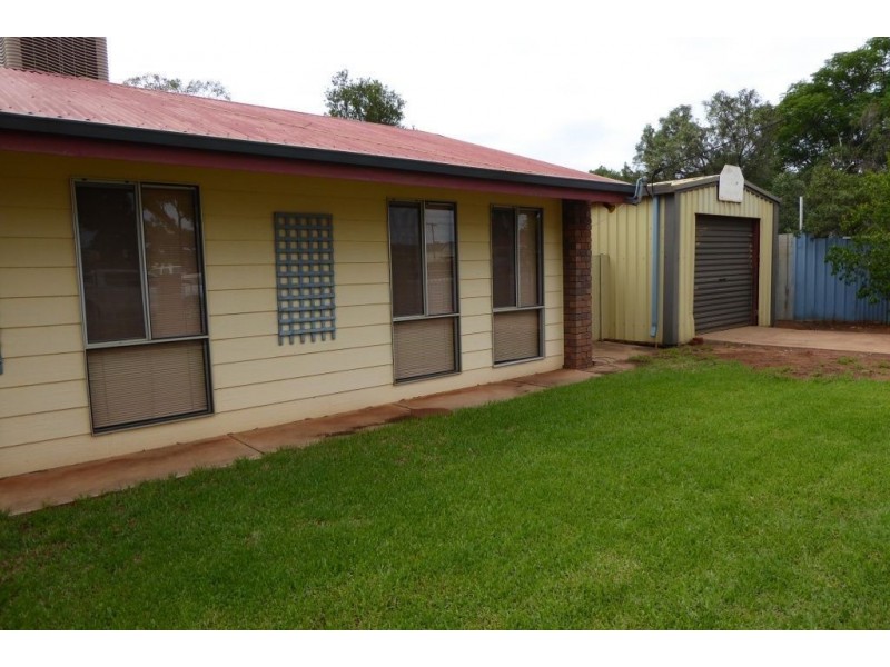 32 Roberts Street, Kalgoorlie WA 6430