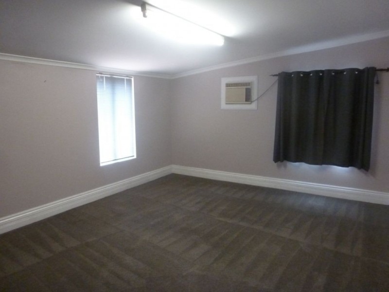 8 Frank Street, Kalgoorlie WA 6430