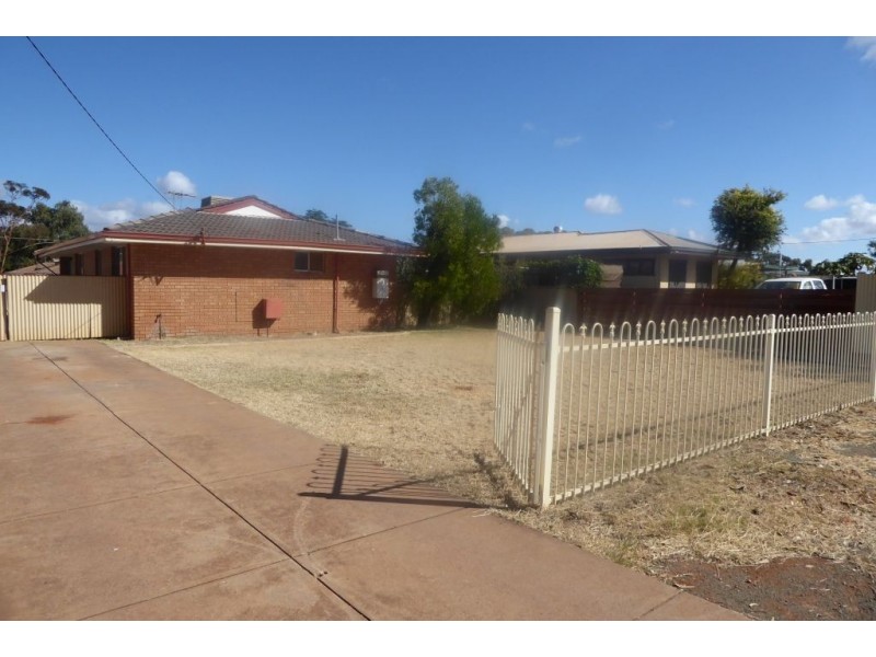 32 Belgravia Place, South Kalgoorlie WA 6430
