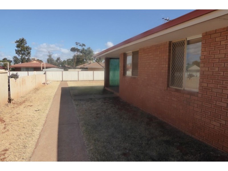 32 Belgravia Place, South Kalgoorlie WA 6430