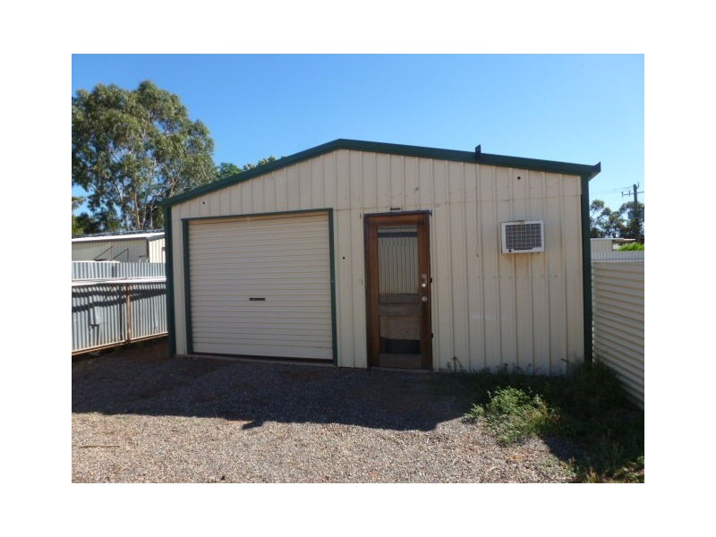 33 Addis Street, Lamington WA 6430