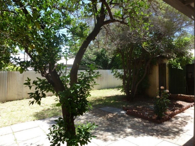 32 Keenan Street Piccadilly, Kalgoorlie WA 6430