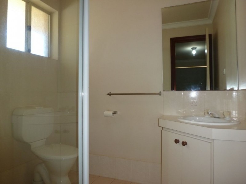 8A Paddington Drive, Hannans WA 6430