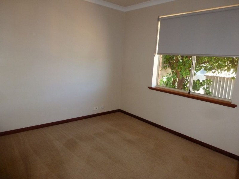 8A Paddington Drive, Hannans WA 6430