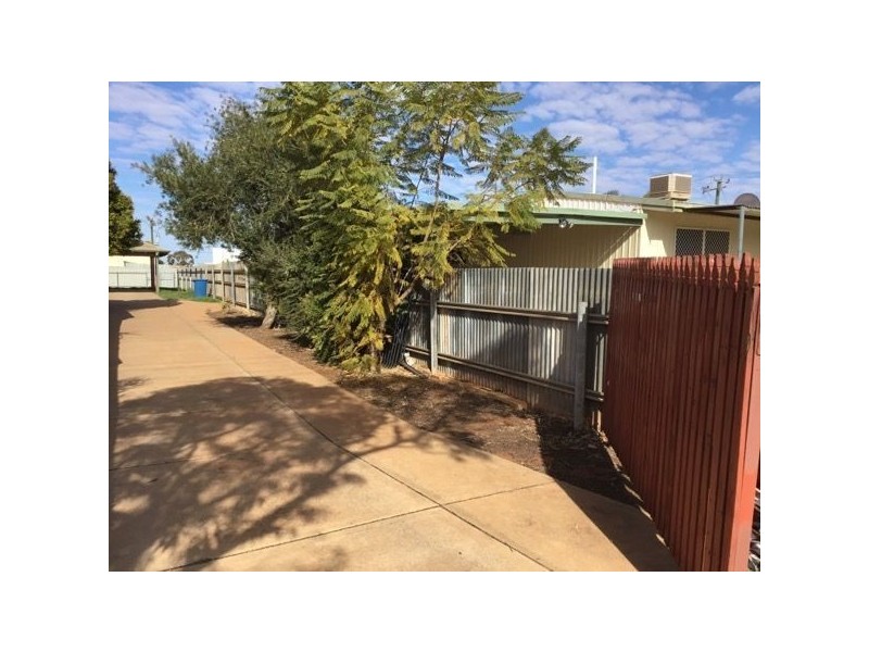 16B Evans Street, Boulder WA 6432