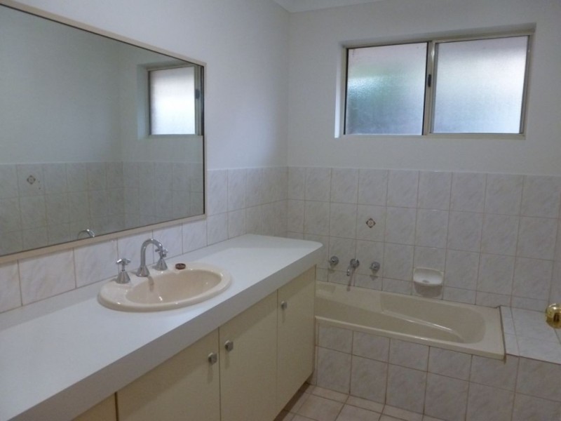 20A Holmes Street, Boulder WA 6432