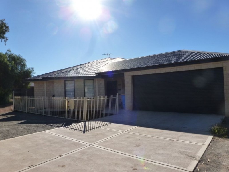 5 Salisbury Road, Kalgoorlie WA 6430
