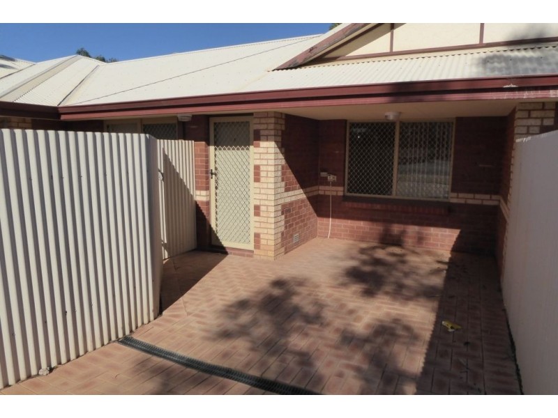 3/2 Cheetham Street, Kalgoorlie WA 6430