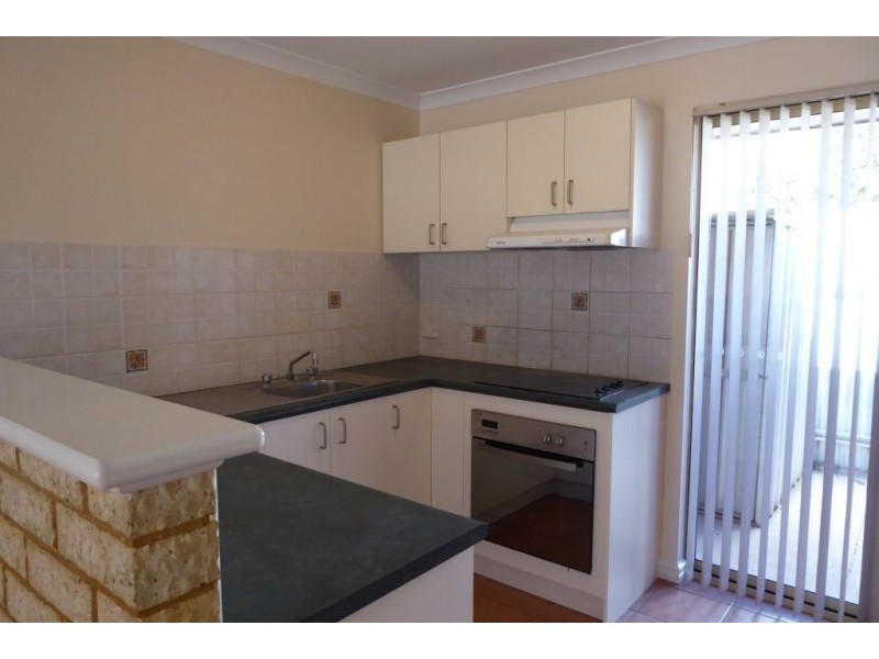 3/2 Cheetham Street, Kalgoorlie WA 6430