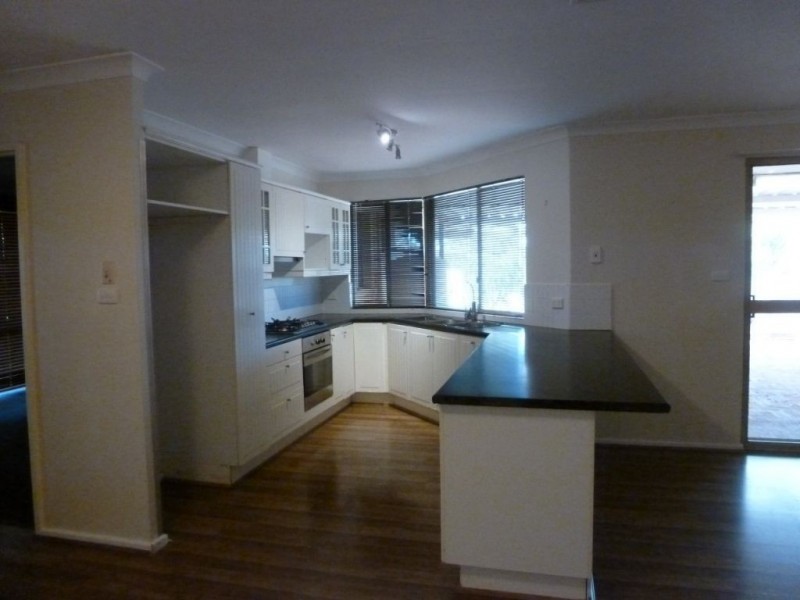 31 Burkett Drive, Hannans WA 6430