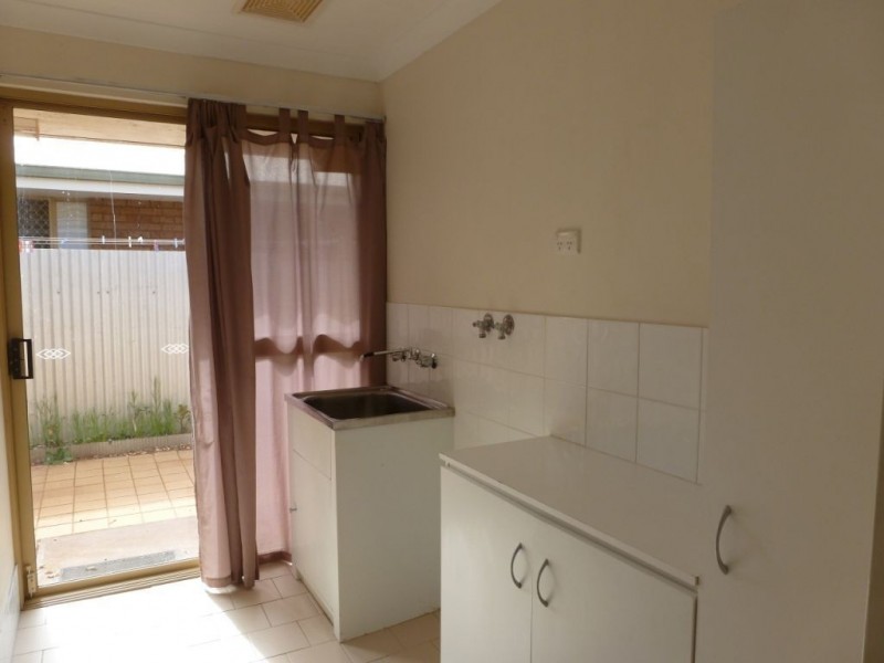 31 Burkett Drive, Hannans WA 6430