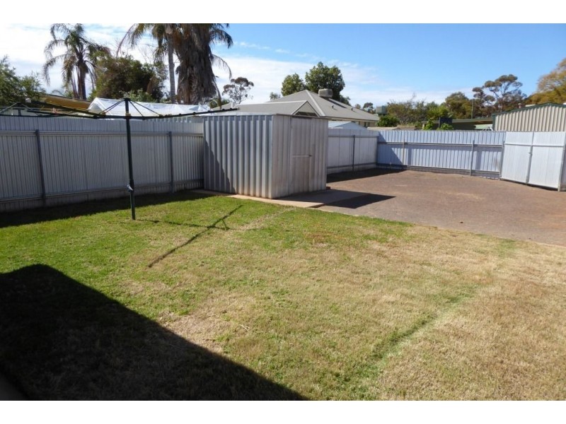 105B Ward Street, Lamington WA 6430