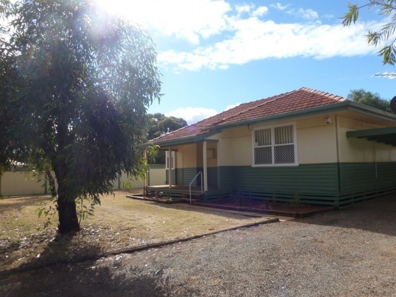9 Maxwell Street, Kalgoorlie WA 6430