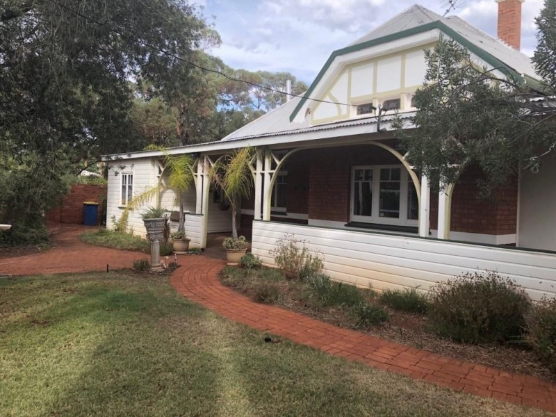 41 Ward Street, Lamington WA 6430