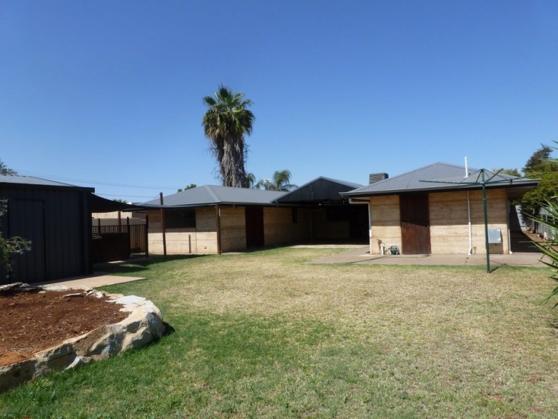 23 Evans Street, Boulder WA 6432