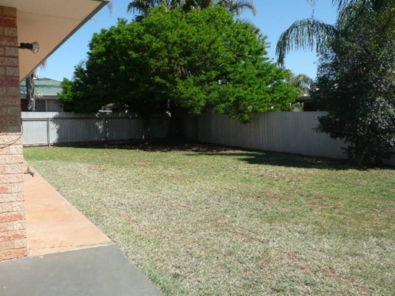 46 Crowley Gardens, Kalgoorlie WA 6430